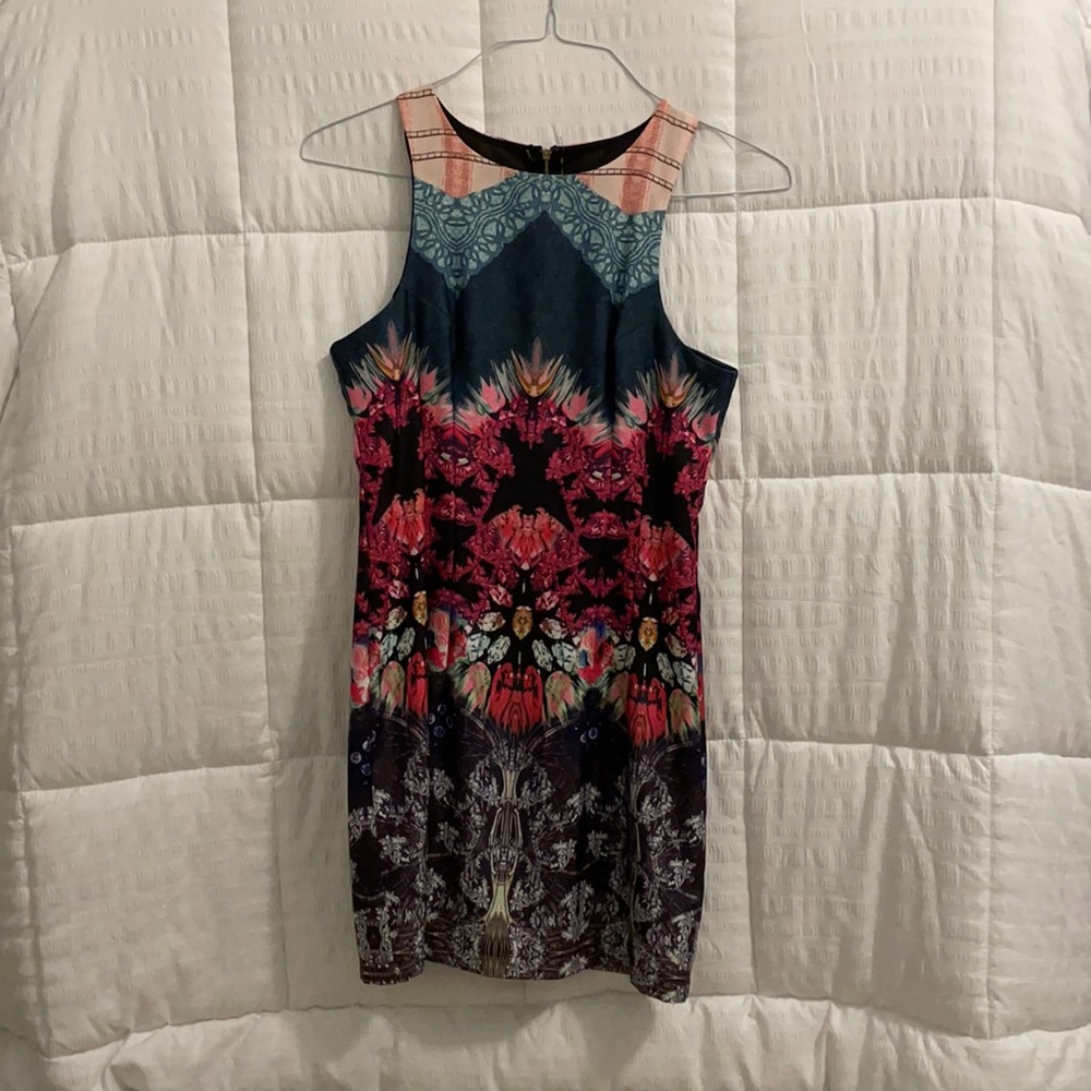 Lulu’s Dress Size Small